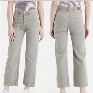 American Eagle Cropped Wide Leg Jeans